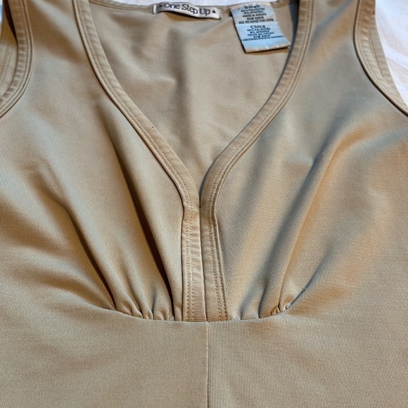 One Step Ahead Tan Sleeveless Empire Waist Top. Small - Picture 2 of 7